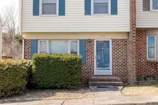205 Wakefield Place, Harrisonburg, VA 22801