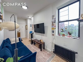 51 E 2nd St Unit 10, New York, NY 10003