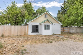 1490 Albany St, Idaho Falls, ID 83402