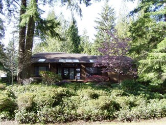 730 E Lakeland Dr, Allyn, WA 98524