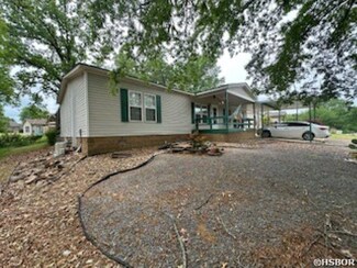 227 Century Cir, Hot Springs, AR 71913