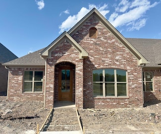 10 Driftwood Ln, Little Rock, AR 72223