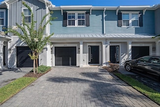 2919 Grand Kemerton Place, Tampa, FL 33618