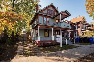 28 Clarendon St, Springfield, MA 01109