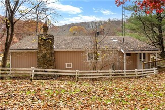 160 Moore St SE Unit 36, Carrollton, OH 44615