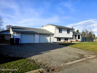 25021 E San Carlos Ave, Newman Lake, WA 99025