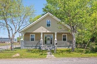 2001 E 16th St, Chattanooga, TN 37404
