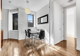 21-05 33rd St Unit 5-D, Astoria, NY 11105