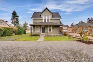 418 119th St S, Tacoma, WA 98444