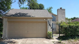 11526 Sands Point Dr, Houston, TX 77072