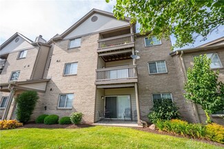 8514 Breezewood Ct Unit 311, West Chester, OH 45069