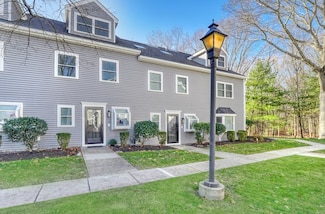 1206 Lagrange St Unit 1206, Chestnut Hill, MA 02467