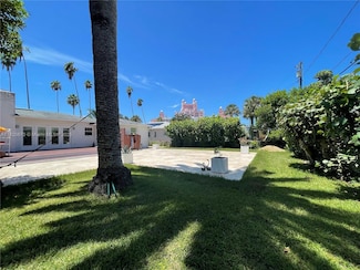 3411 E de Bazan Ave, Saint Pete Beach, FL 33706