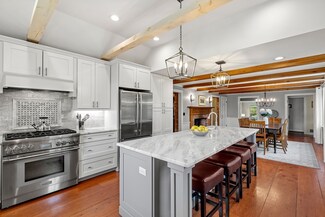 7 Gooseneck Ln, Westford, MA 01886