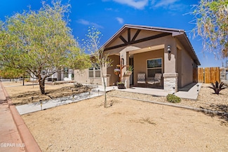 1064 Gobaith Ct, El Paso, TX 79932