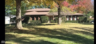 803 Oak Ct, Greenfield, IN 46140