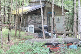 80 Medomak Reserve Rd, Liberty, ME 04949