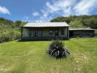 7045 Lone Star Rd, Kingsport, TN 37660