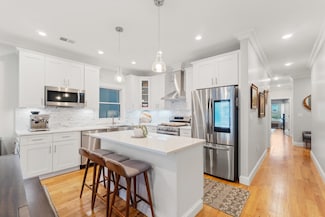 1163 Summit Ave Unit 1, Jersey City, NJ 07307