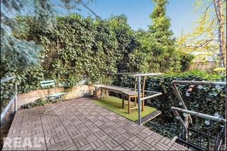 159 Newel St Unit 1 R, Brooklyn, NY 11222