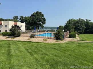 85 La Jolla Dr Unit 352-2A, Lake Ozark, MO 65049