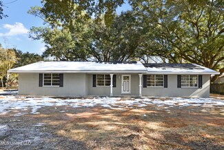 6604 Springwater St, Moss Point, MS 39563