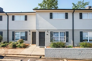 1802 Jackson Ave W, Oxford, MS 38655