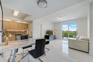 3500 Coral Way Unit 604, Miami, FL 33145