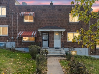 7172 Tilden St, Pittsburgh, PA 15206