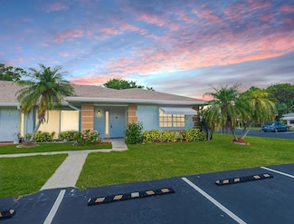 517 Crooked Lake Ln Unit D, Fort Pierce, FL 34982