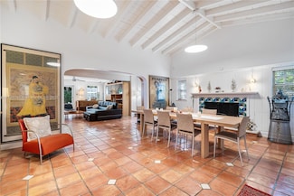 4421 Post Ave, Miami Beach, FL 33140