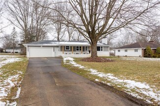 496 Catherine St, Youngstown, OH 44505