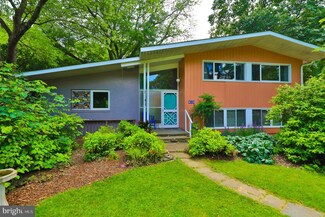 910 Bent Ln, Glenside, PA 19038