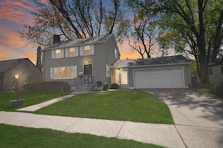 1712 Hyacinth Ave E, Saint Paul, MN 55106