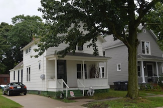 517 Winchester Ave, Saint Joseph, MI 49085