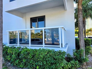 20505 E Country Club Dr Unit 138, Miami, FL 33180