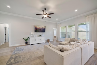 1467 Penn State Ct, Gulf Breeze, FL 32563