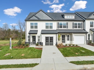 672 Tulip Springs Ct, Nashville, TN 37076