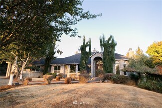 100 NW 381st St, La Center, WA 98629