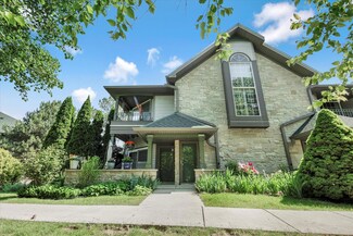 9260 W Kelly Place Unit 9260, Hales Corners, WI 53130