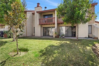 5720 Owensmouth Ave Unit 165, Woodland Hills, CA 91367