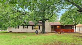 73645 Cyclone Cir, Wagoner, OK 74467