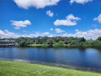 9450 Poinciana Place Unit 205, Davie, FL 33324