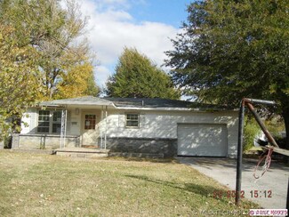 1413 N 94th East Ave, Tulsa, OK 74115