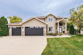 4903 Rose Creek Pkwy S, Fargo, ND 58104