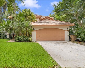 710 NW 38th Terrace, Deerfield Beach, FL 33442