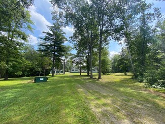 226 Townhouse Rd, Kenduskeag, ME 04450
