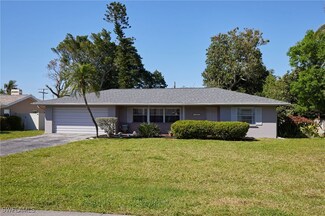 1411 Charles Ct, Fort Myers, FL 33919