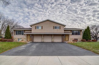37 Walmar Dr, Sun Prairie, WI 53590