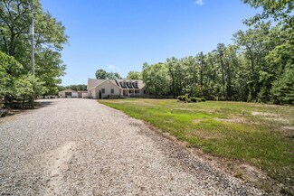 4131 Pearce Rd, Mays Landing, NJ 08330